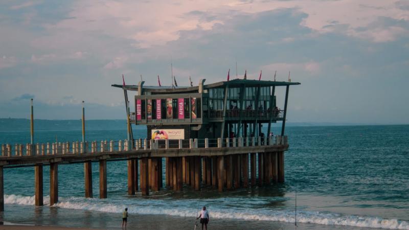Moyo Pier, Durban