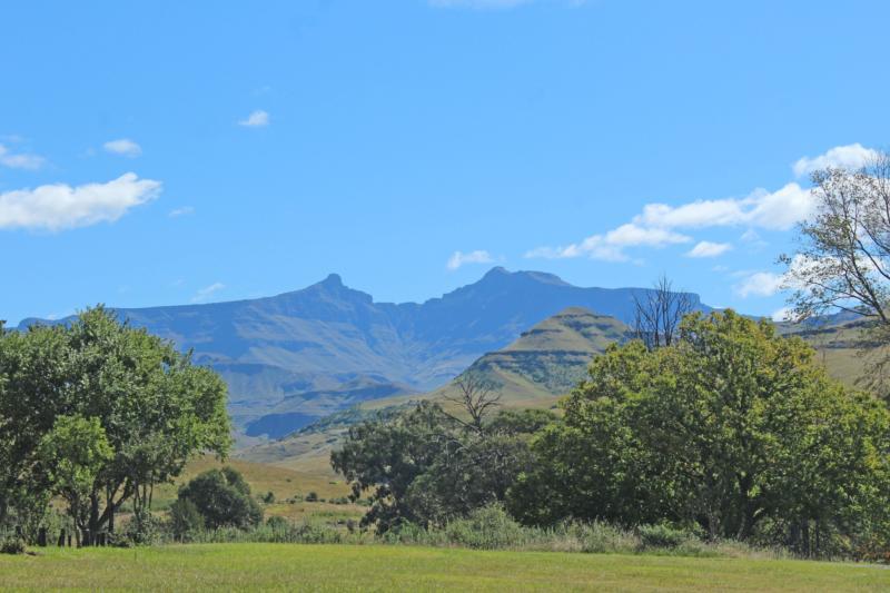 The Giants Cup from Cobham Nature Reserve, Southern Drakensberg