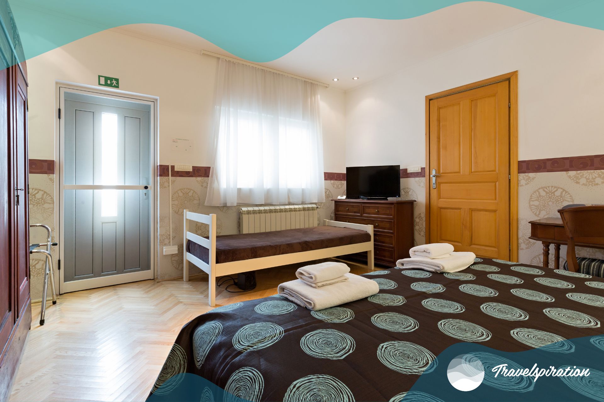 Travel on a budget: Housing